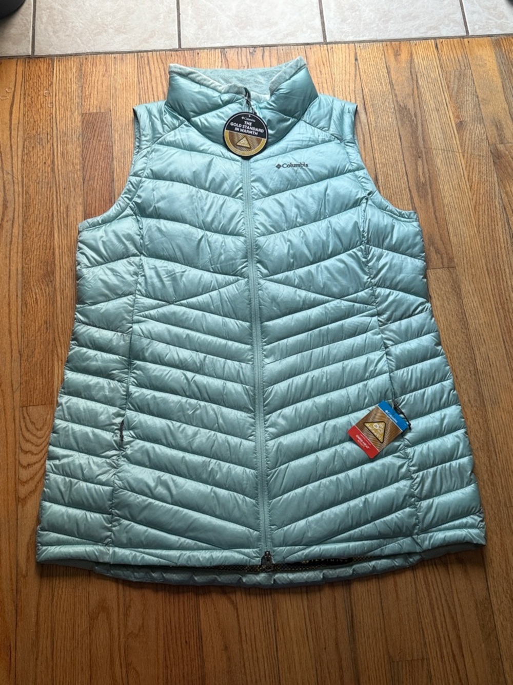 Columbia Women's Mint Green Packable Down Vest